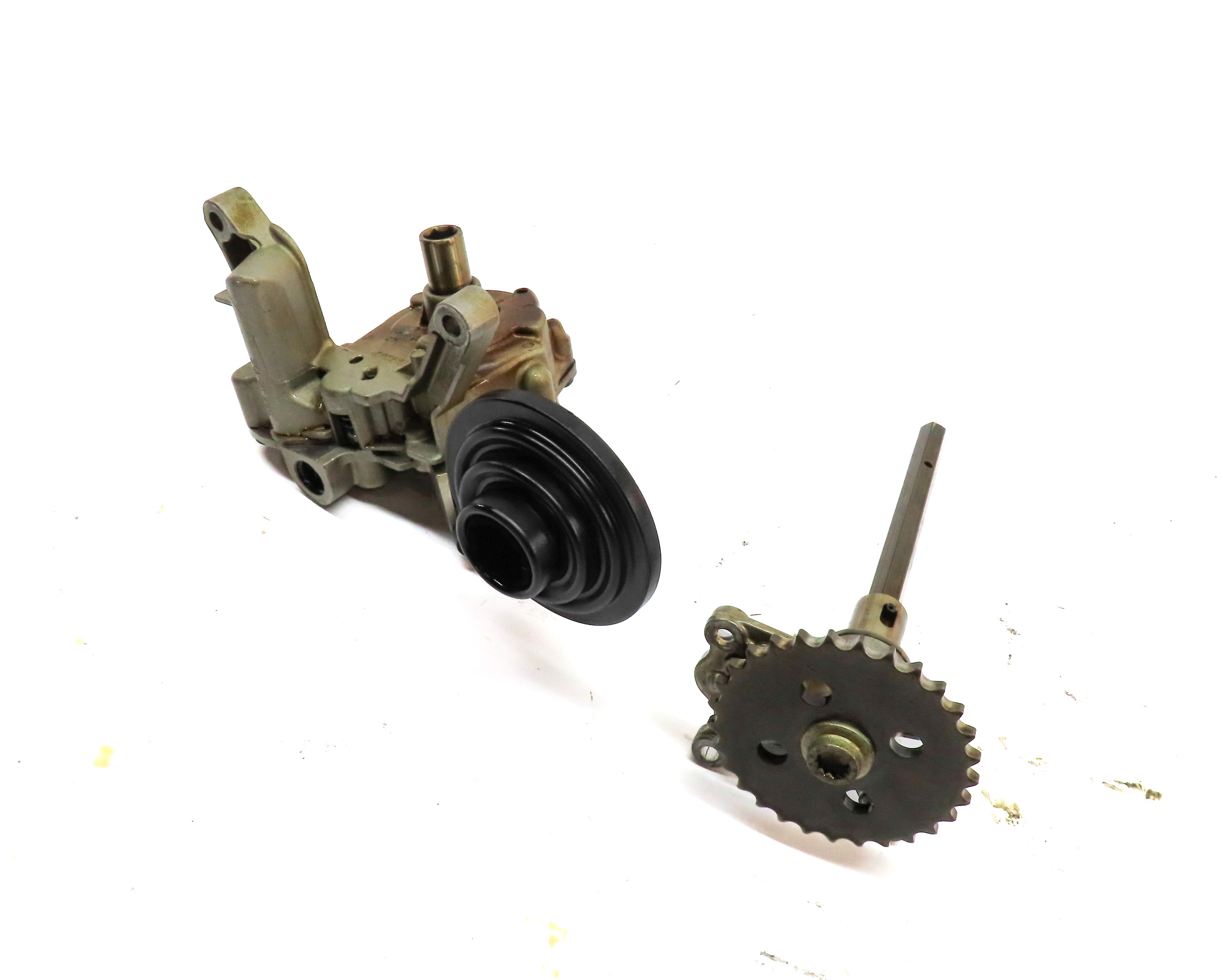 13 AUDI A6 (C7 4G) 3.0L SUPER (CTUA) ENGINE MOTOR OIL FLUID PUMP w/ PICK UP TUBE — exact item pictured